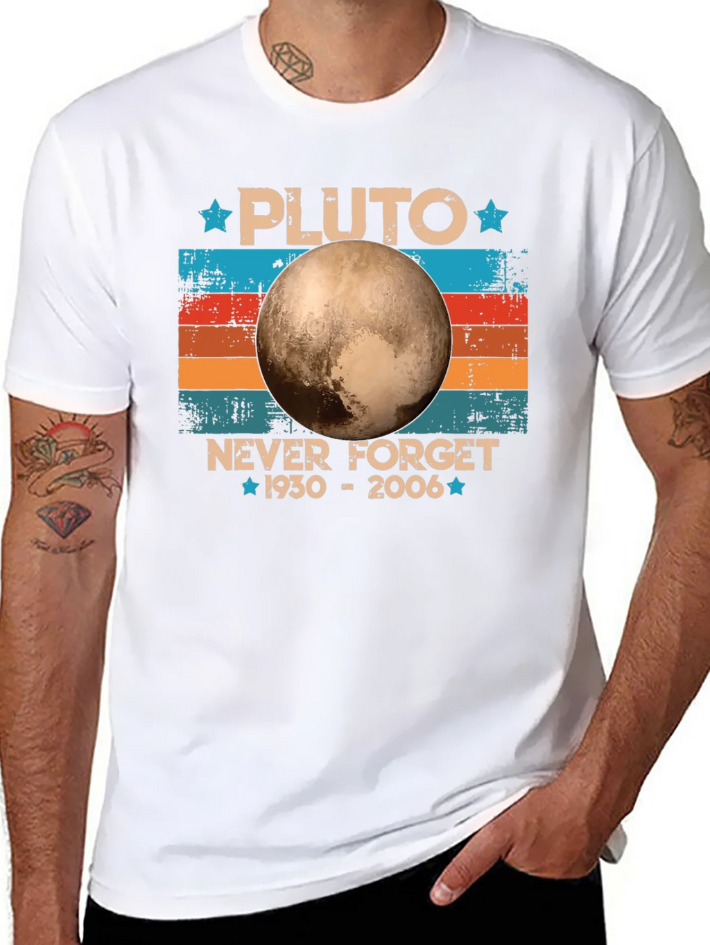 Pluto Never Forget Retro T-Shirt product image 7