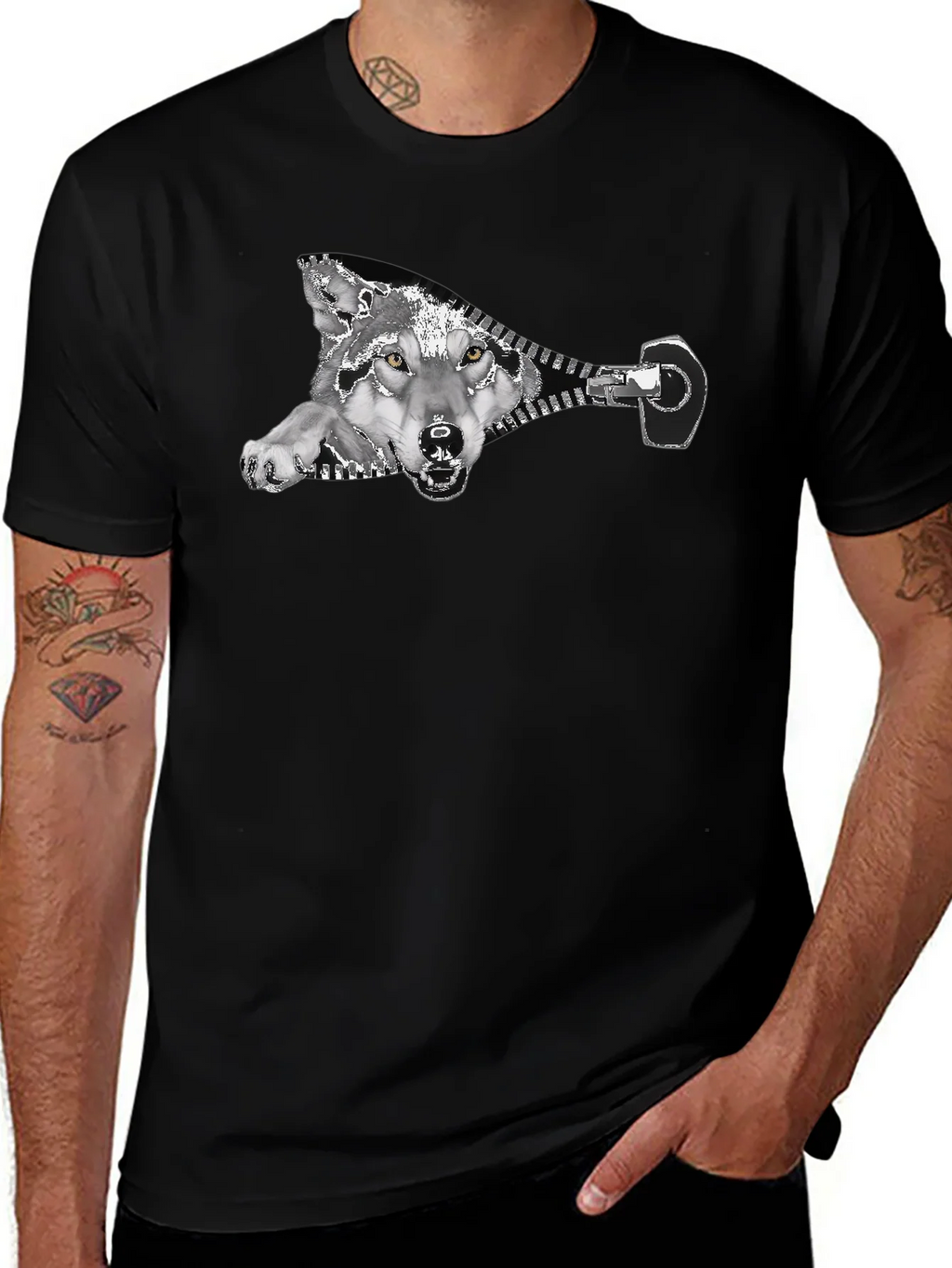 Wolf Zipper Graphic Print Black T-Shirt product image 1
